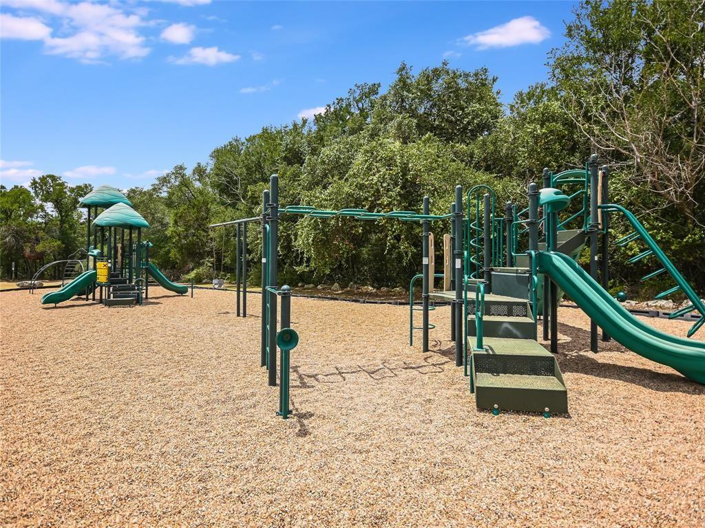 10229 English Oak Dr Property Photo 35