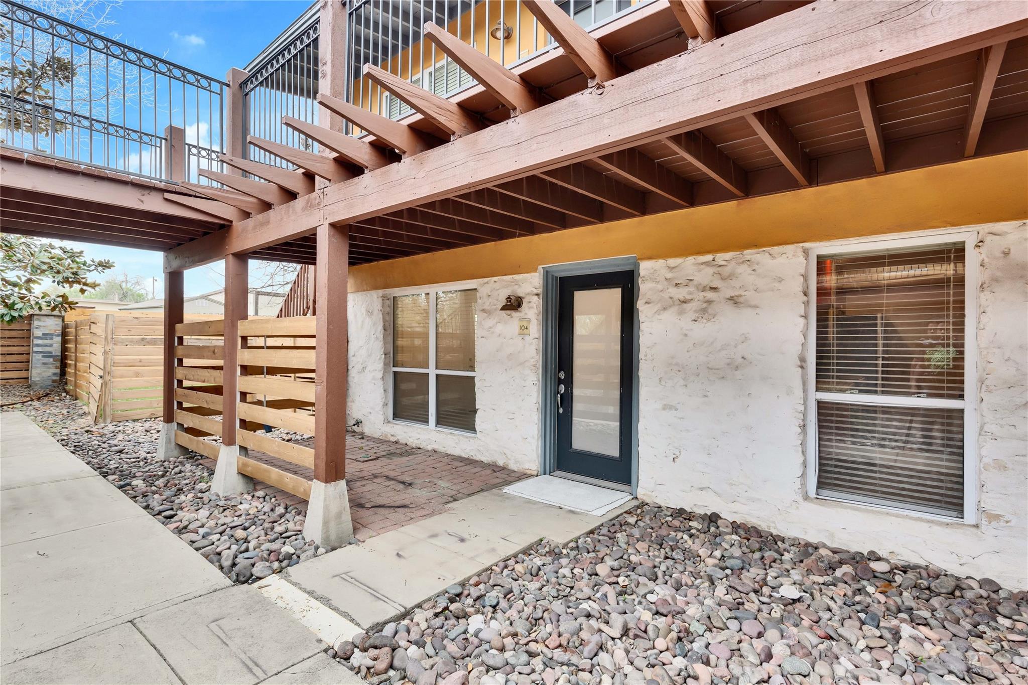1917 Barge St #104 Property Photo 18