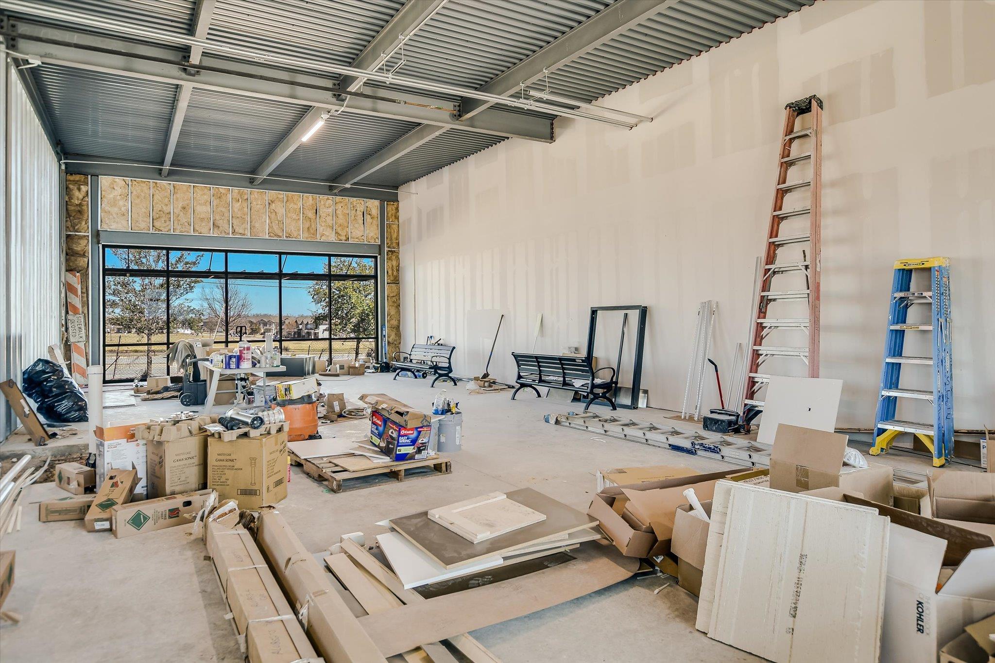 409 E Pflugerville Pkwy #bldg 9 Property Photo 3
