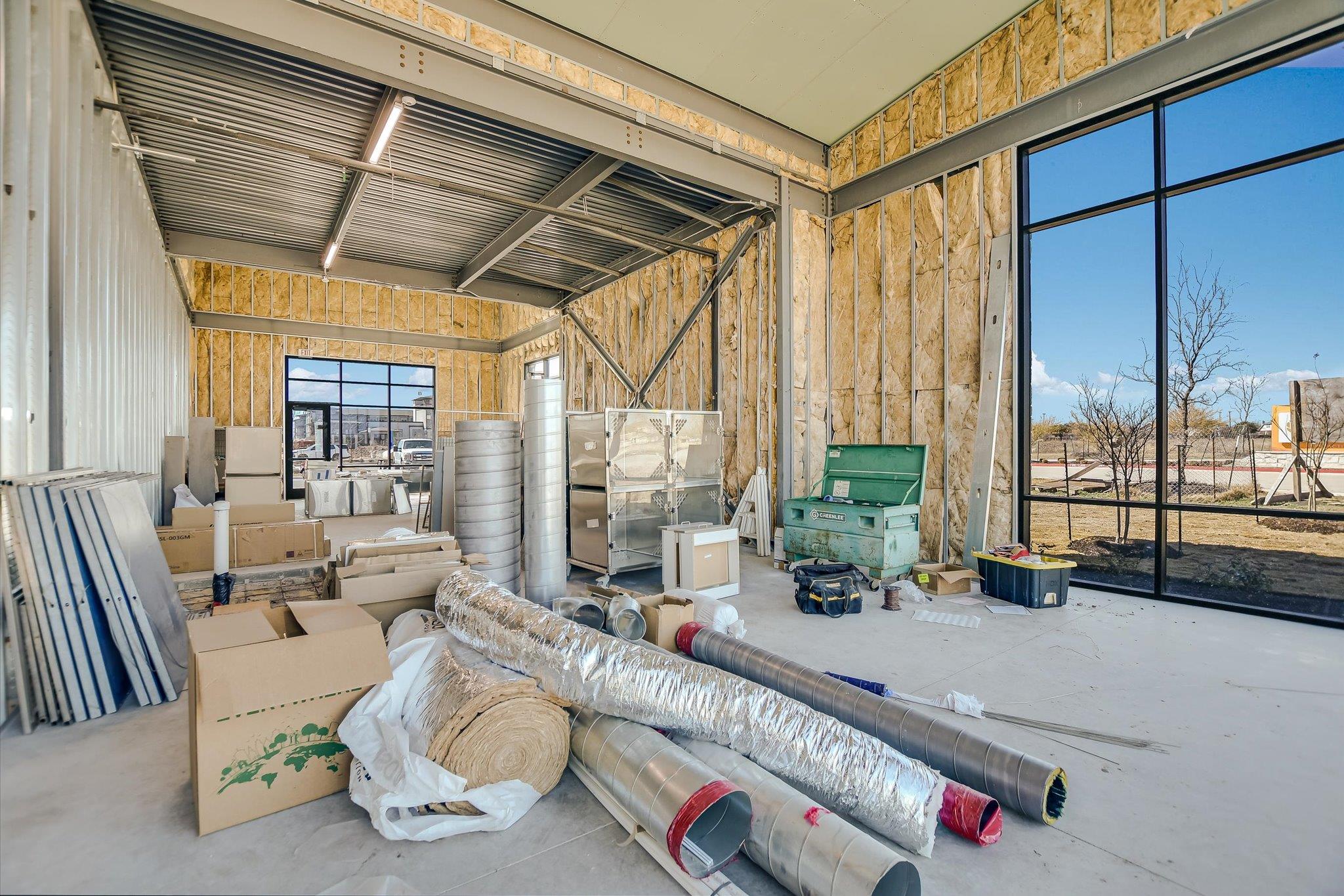 409 E Pflugerville Pkwy #bldg 9 Property Photo 7
