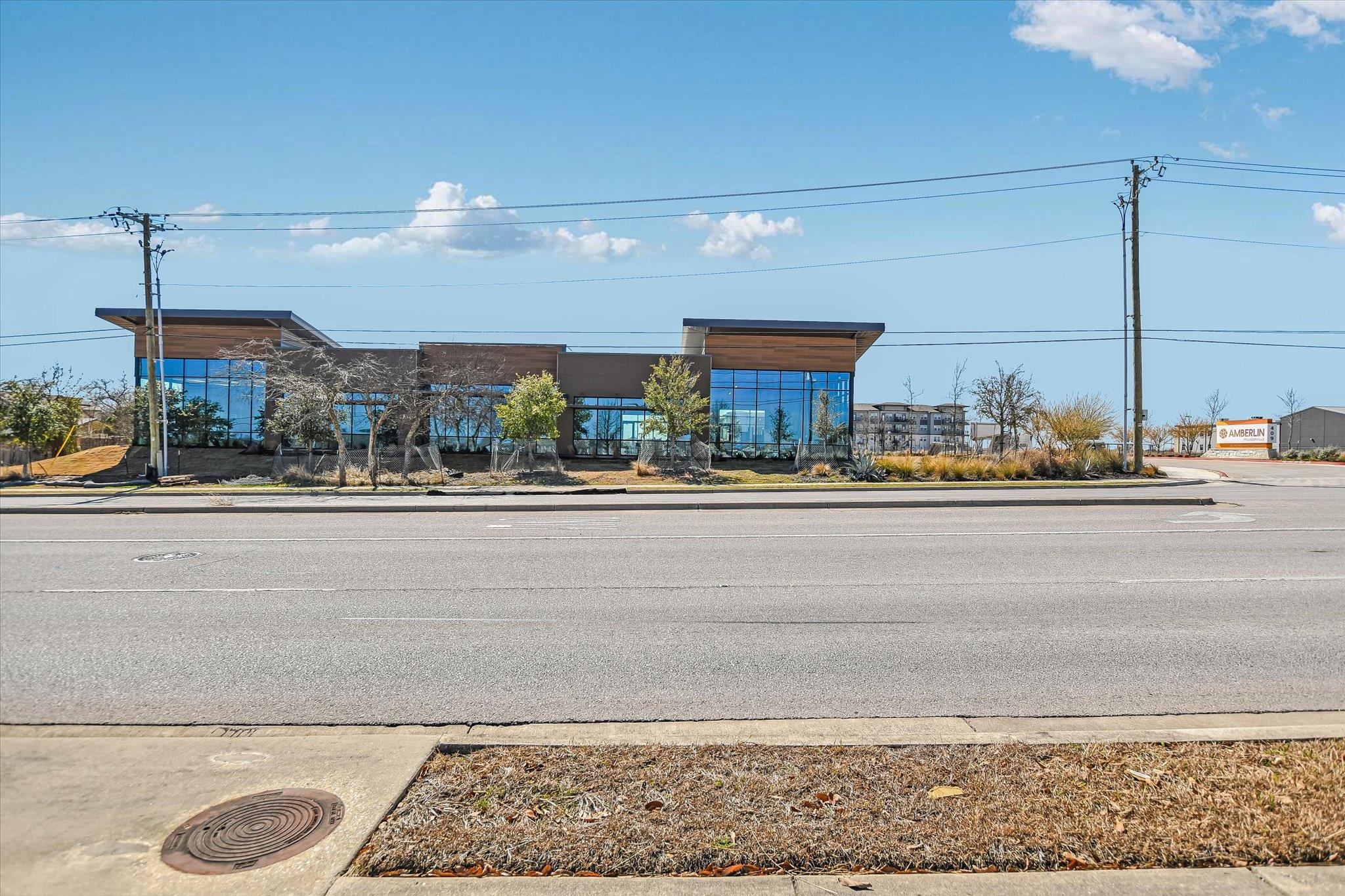 409 E Pflugerville Pkwy #bldg 9 Property Photo 9