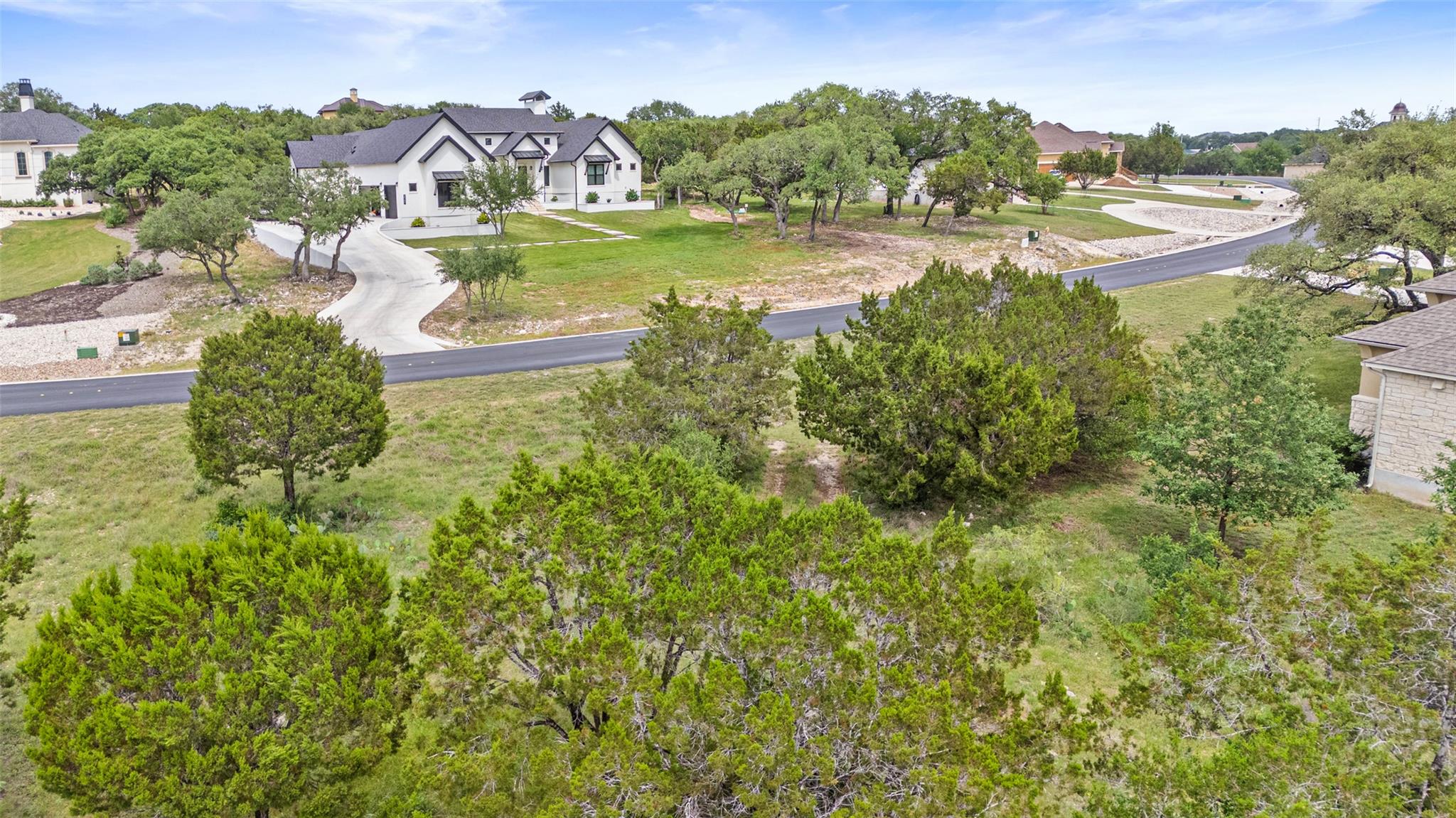 2542 Black Bear Dr Property Photo 5