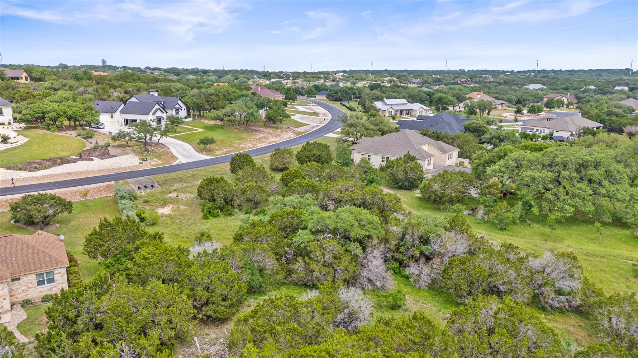 2542 Black Bear Dr Property Photo 14