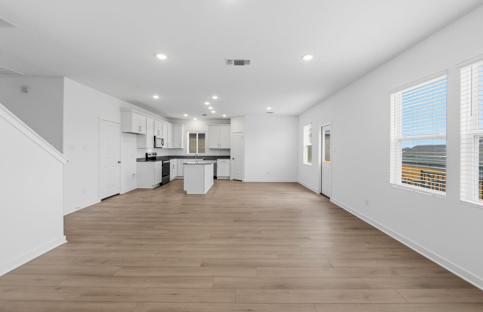 1307 Sky Ridge Ct Property Photo 11