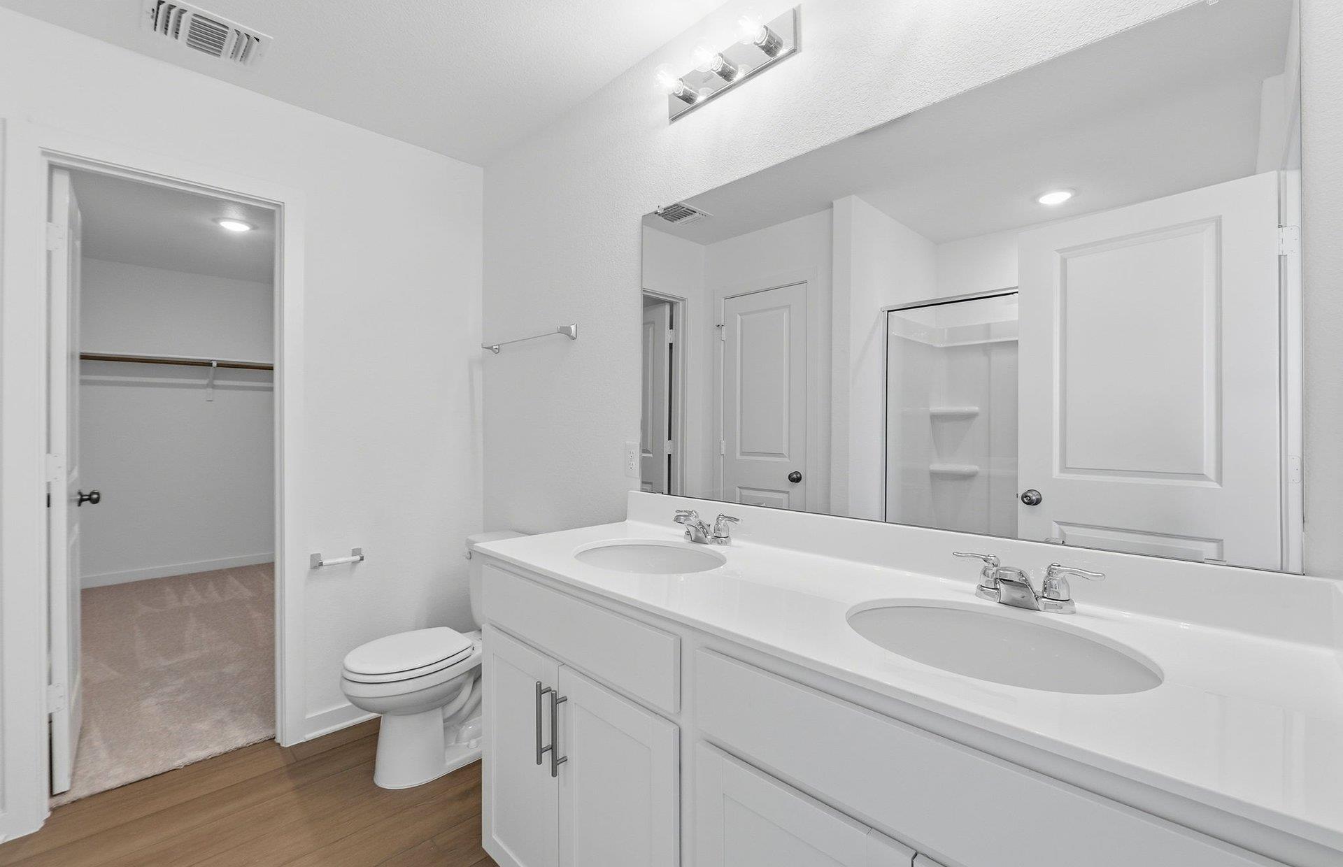 1307 Sky Ridge Ct Property Photo 17