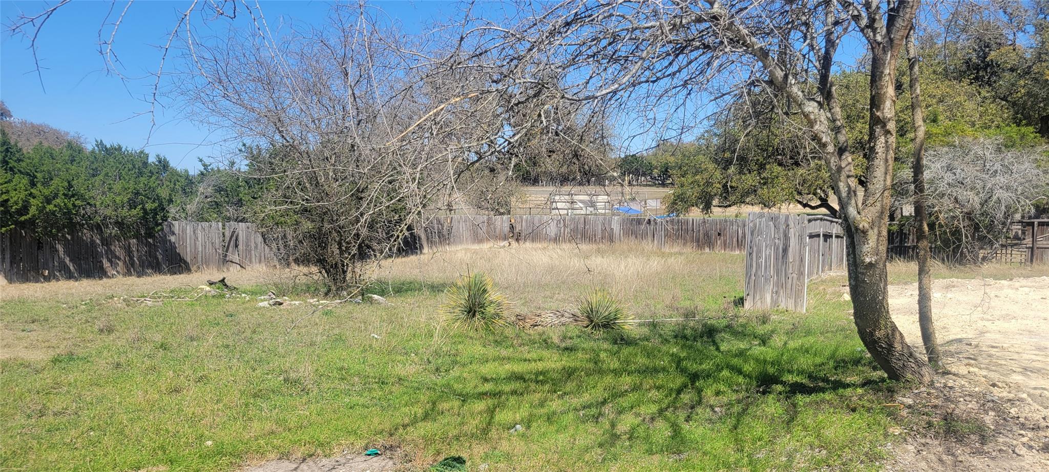 106 Oak Valley Dr Property Photo 7