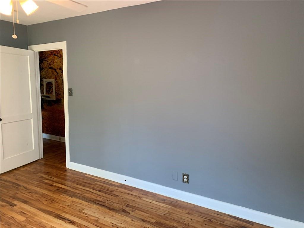 2933 Higgins St Property Photo 22