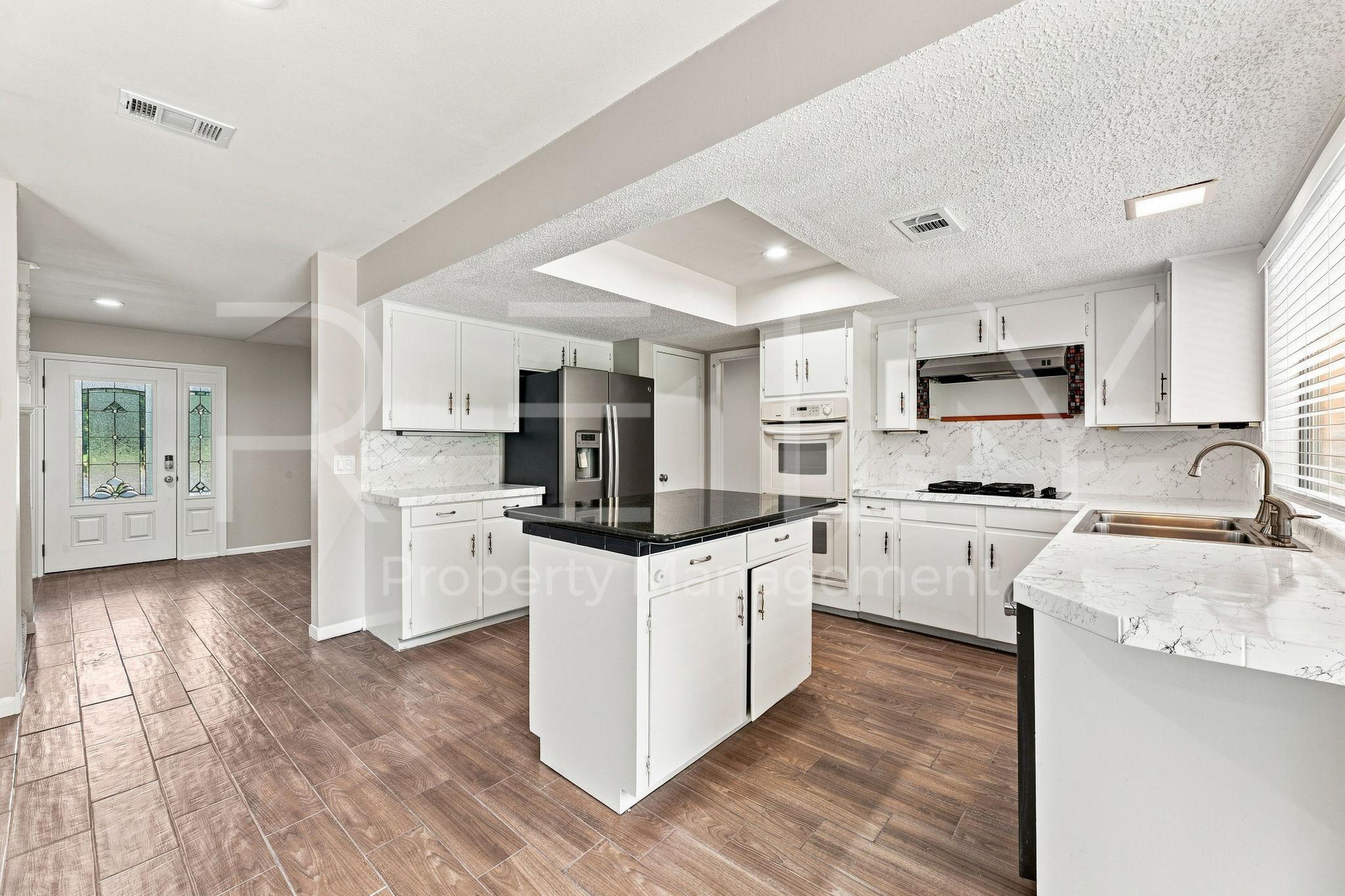 2404 Gabriel View Dr Property Photo 15