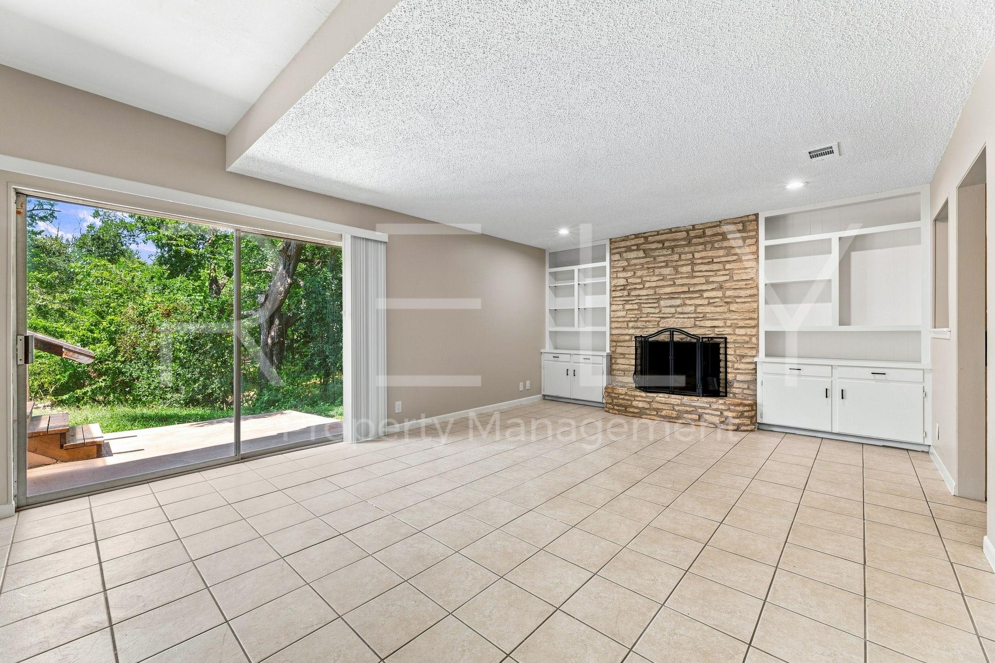 2404 Gabriel View Dr Property Photo 16