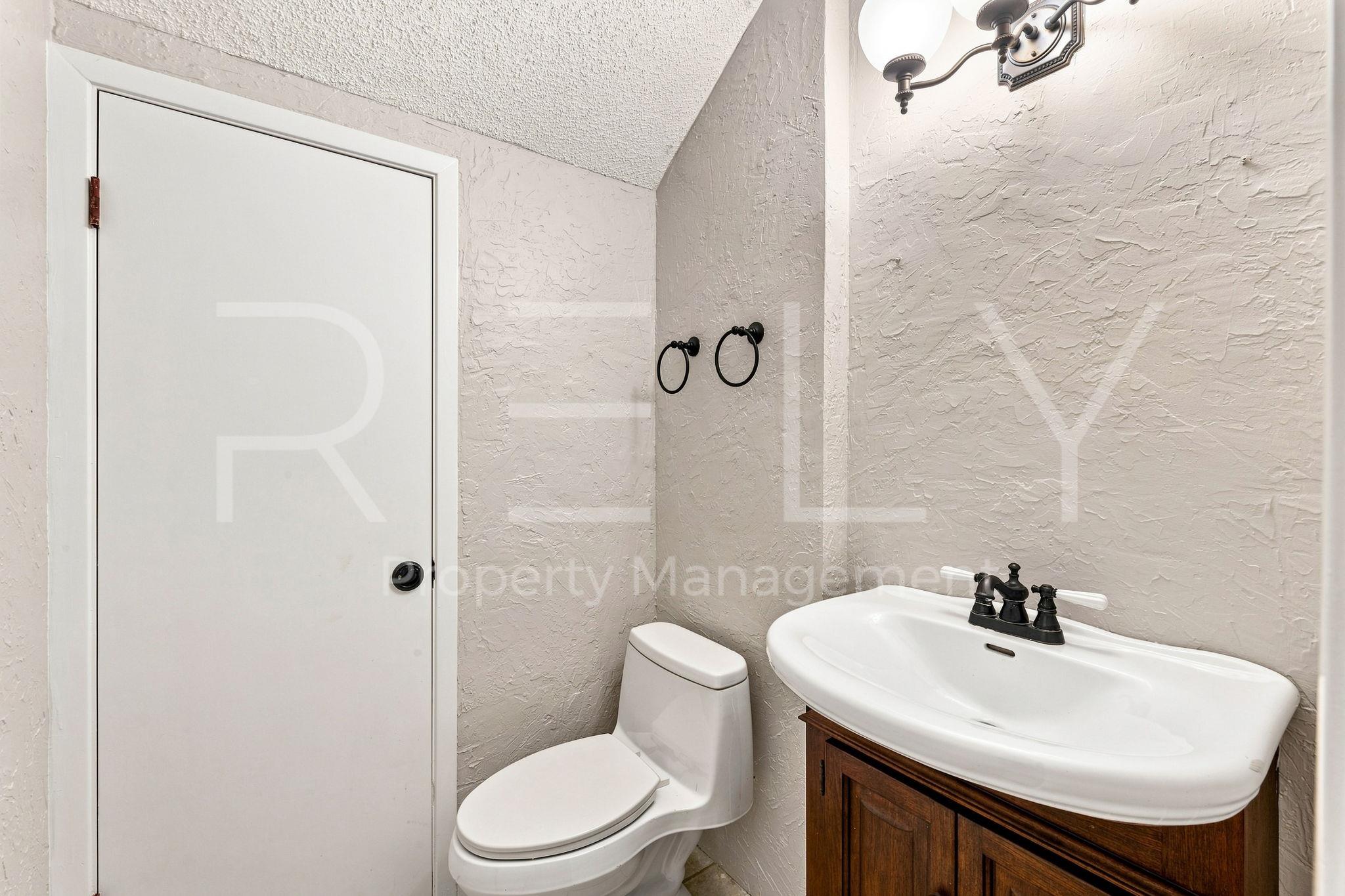 2404 Gabriel View Dr Property Photo 20