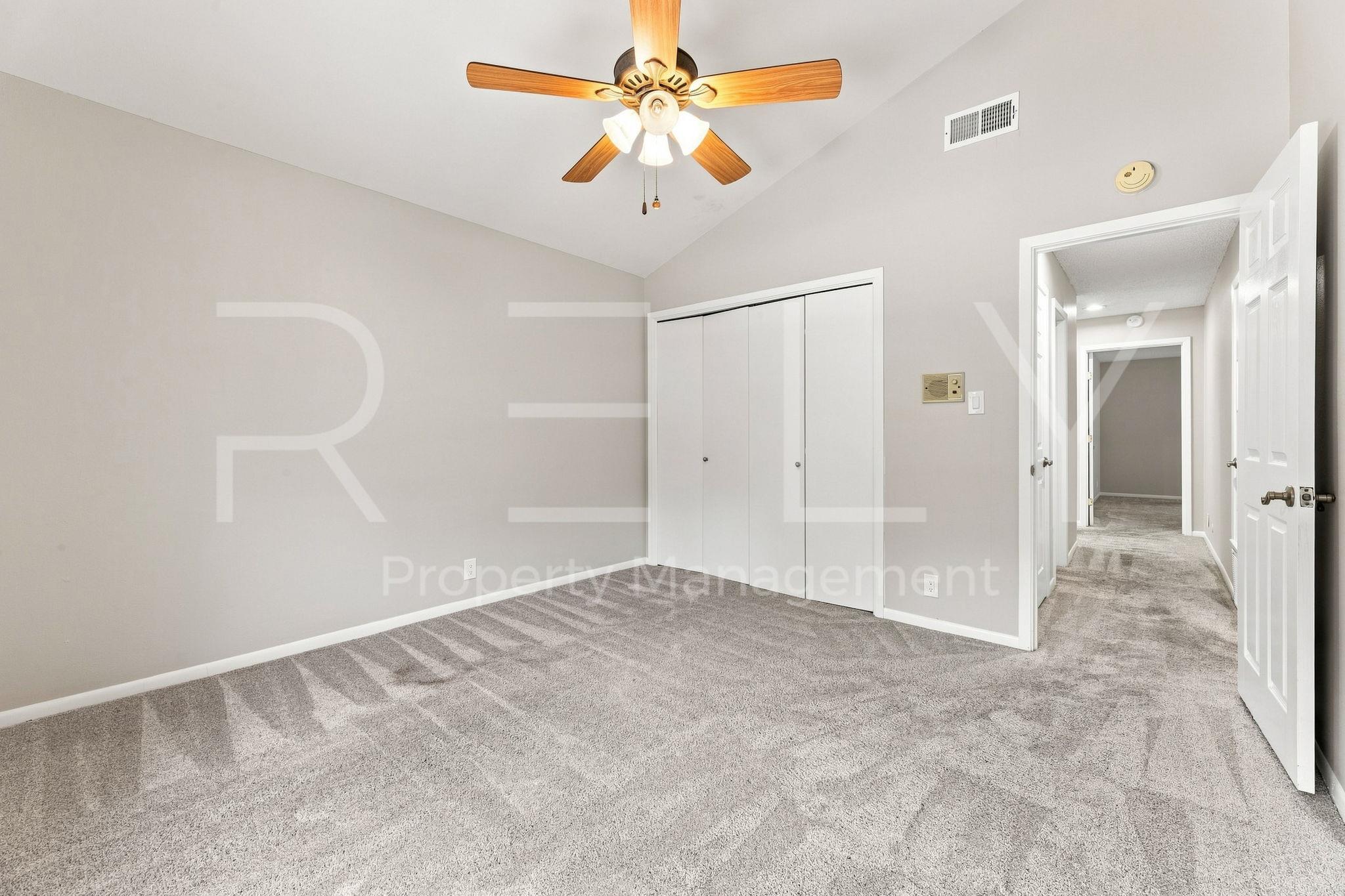 2404 Gabriel View Dr Property Photo 31