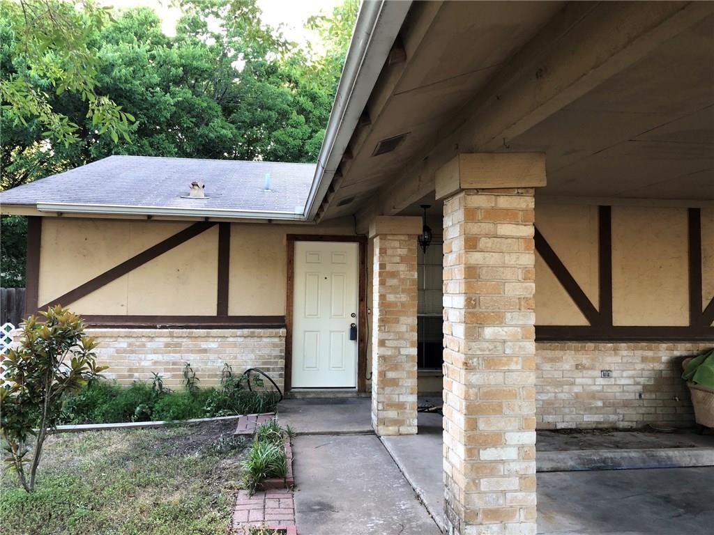 6910 S 1st St #b Property Photo 2
