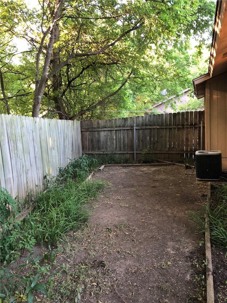 6910 S 1st St #b Property Photo 14