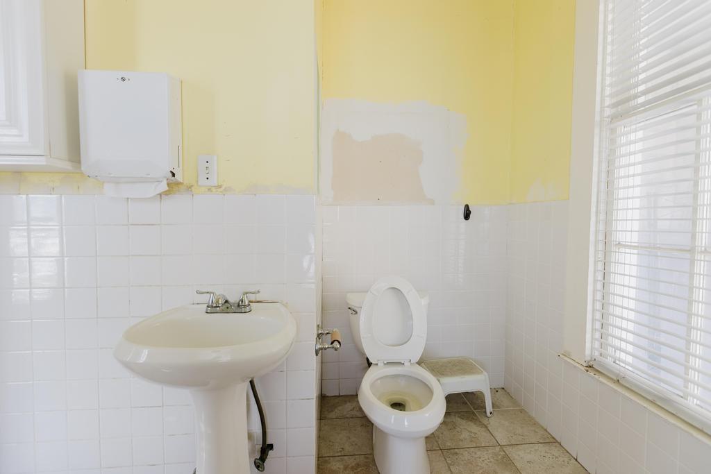 208 Farley St Property Photo 32
