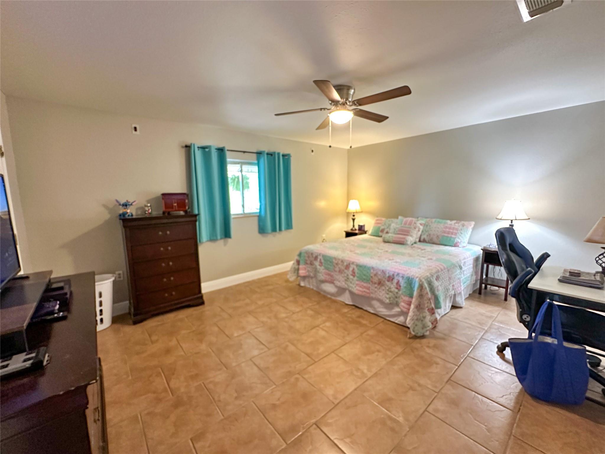 380 Woodlands Dr Property Photo 26