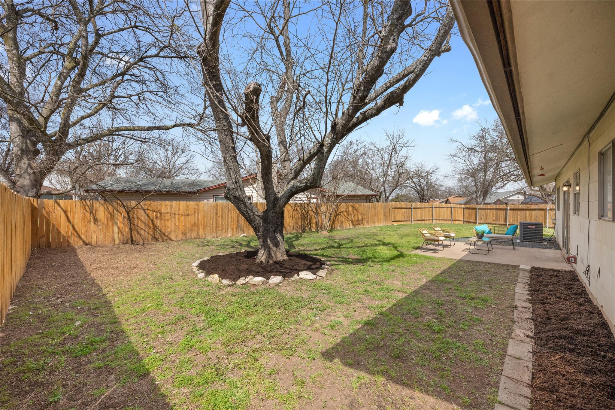 10412 Firethorn Ln Property Photo 28