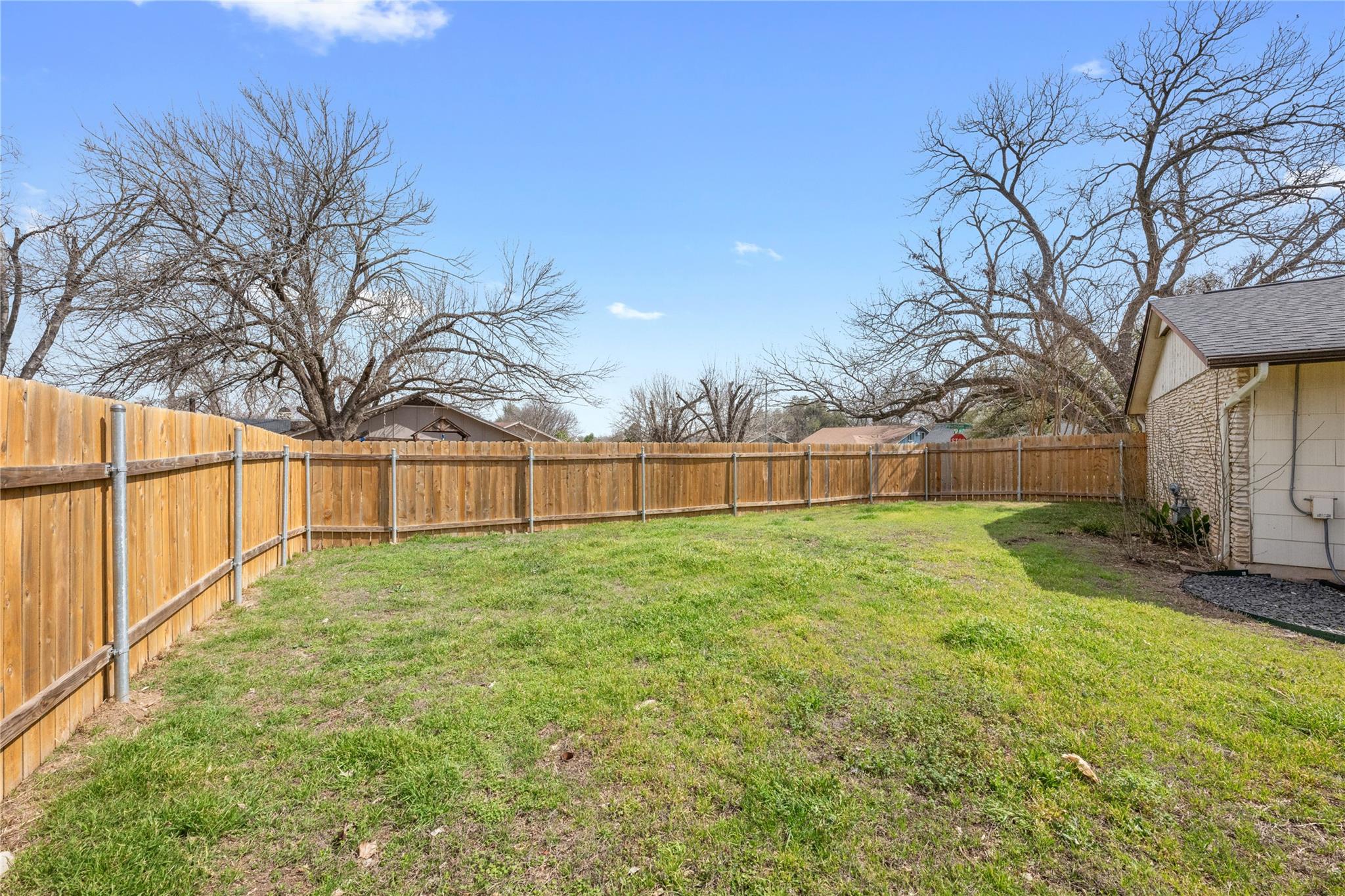 10412 Firethorn Ln Property Photo 29