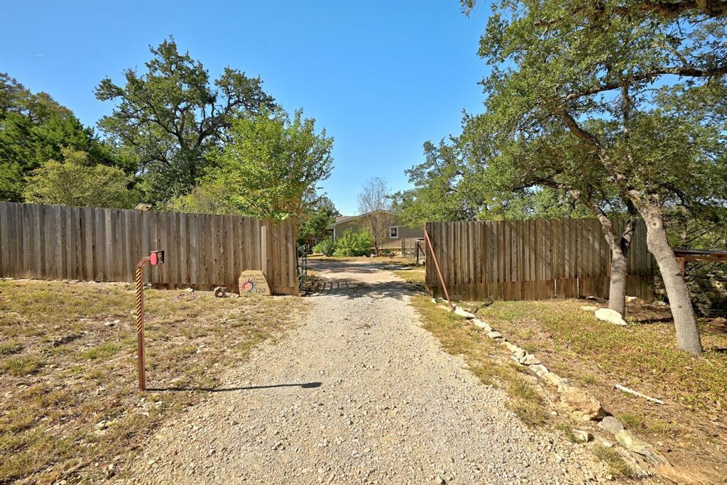 120 Cedar Bend Rd Property Photo 2