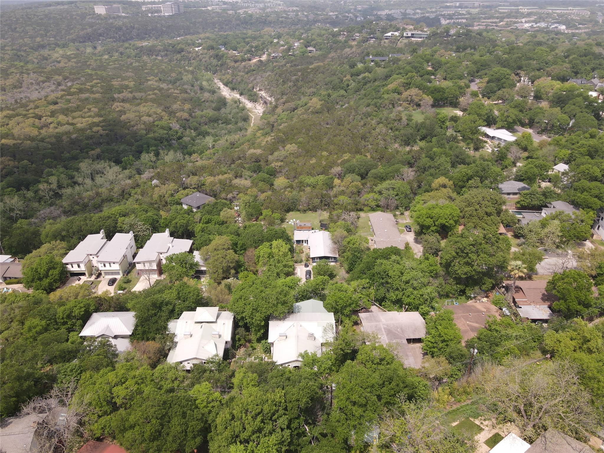 3309 Westhill Dr A & B Property Photo 10