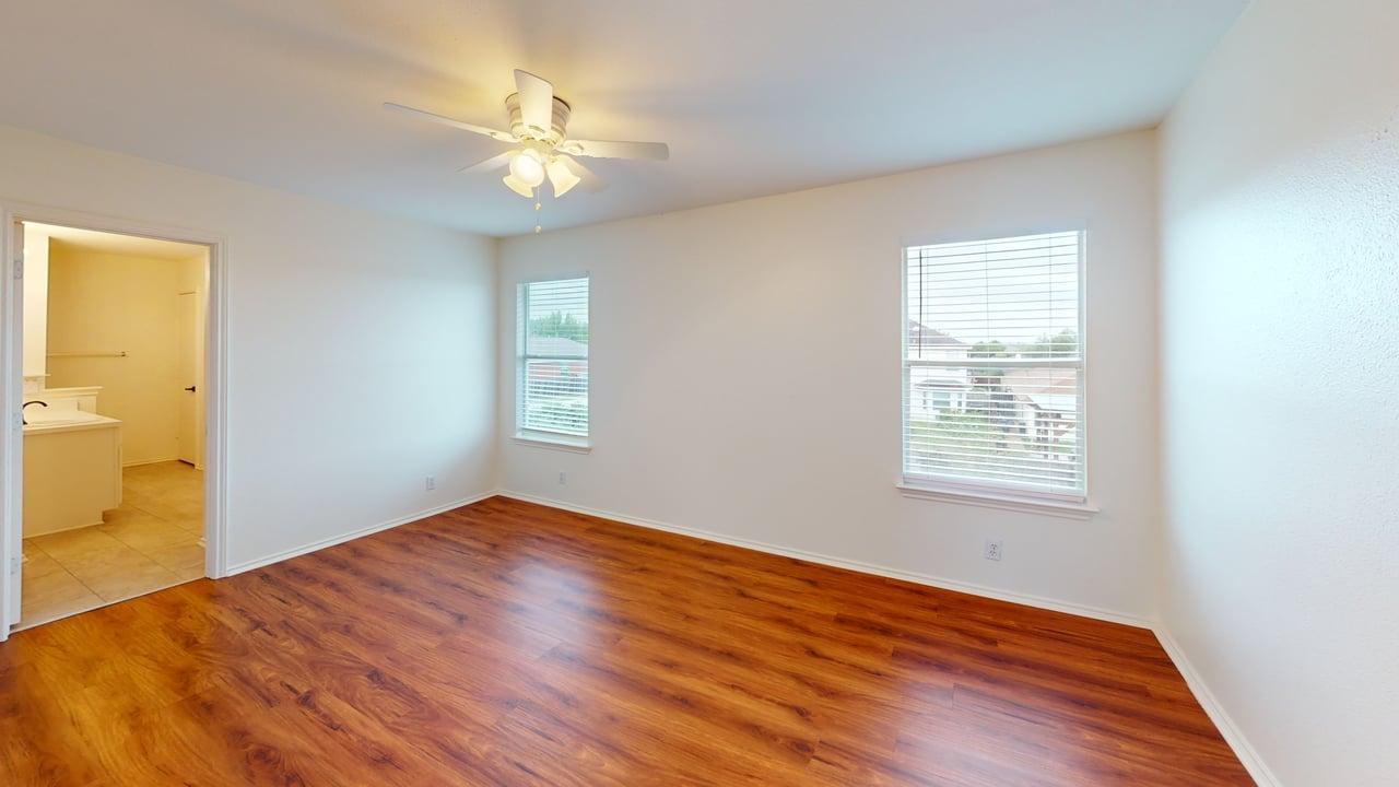 15209 Mimebark Way Property Photo 9