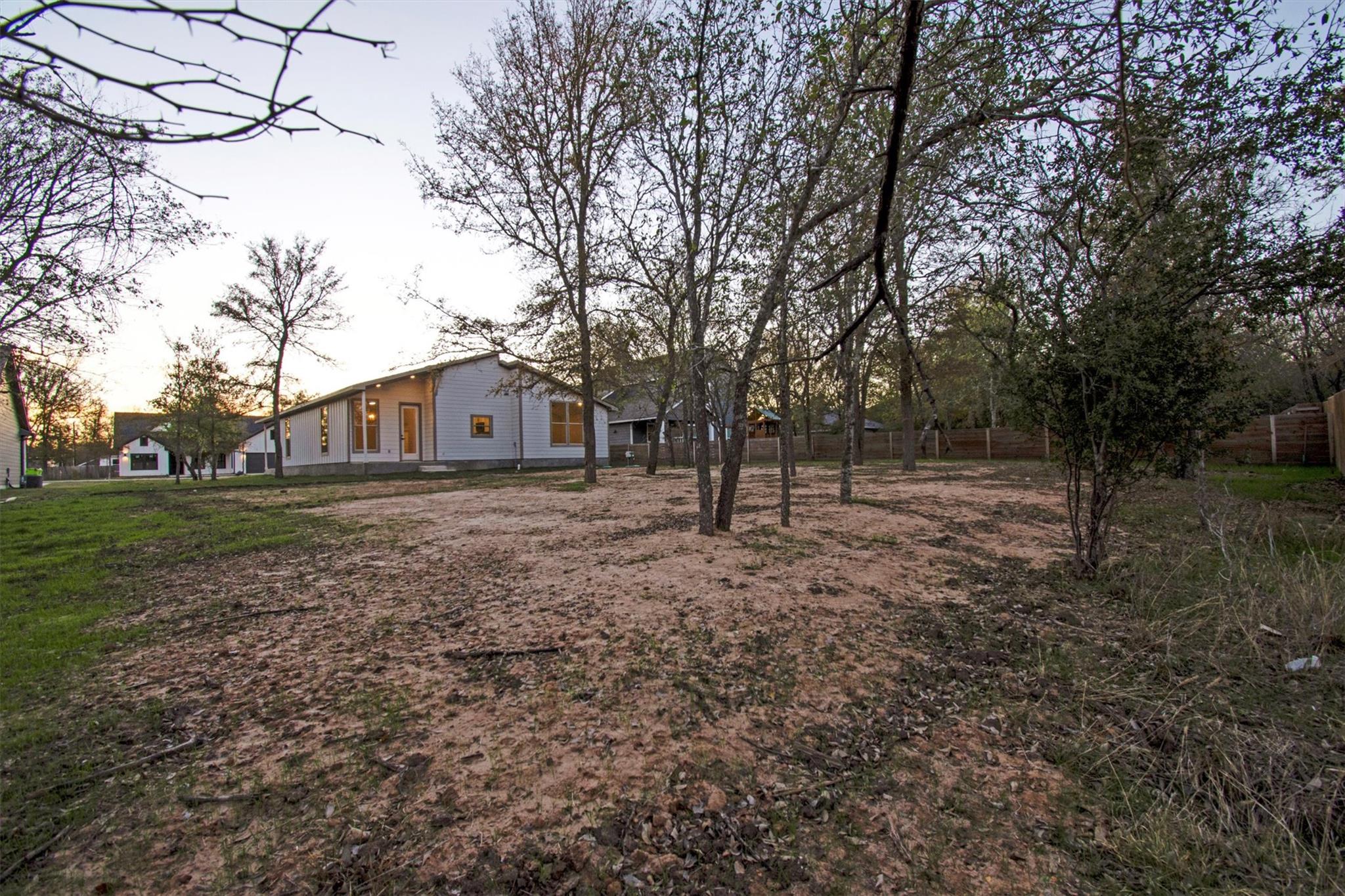 346 Nene Ln Property Photo 26