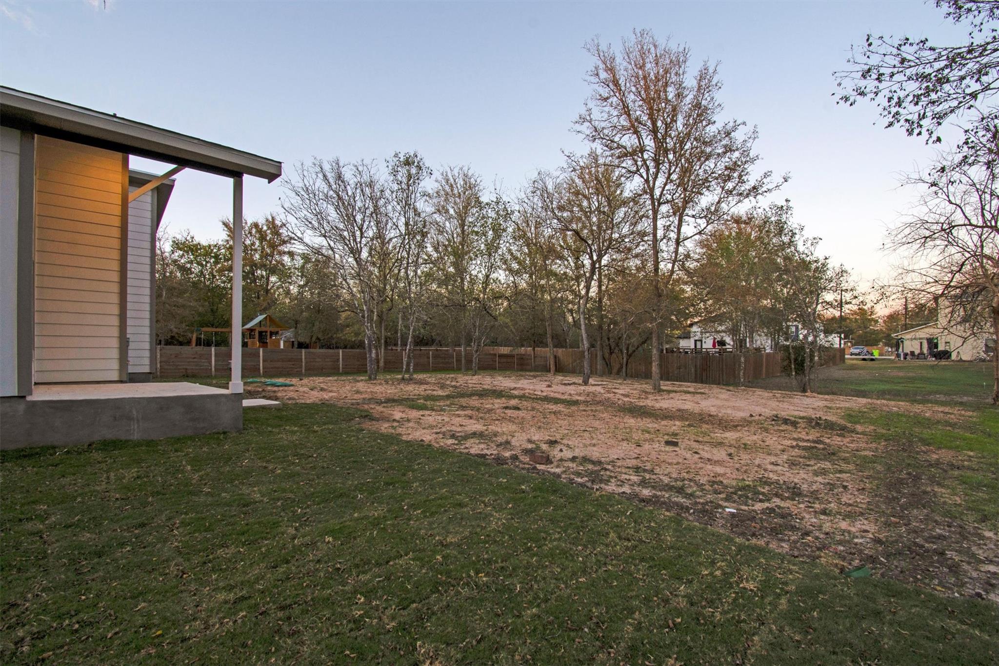 346 Nene Ln Property Photo 34