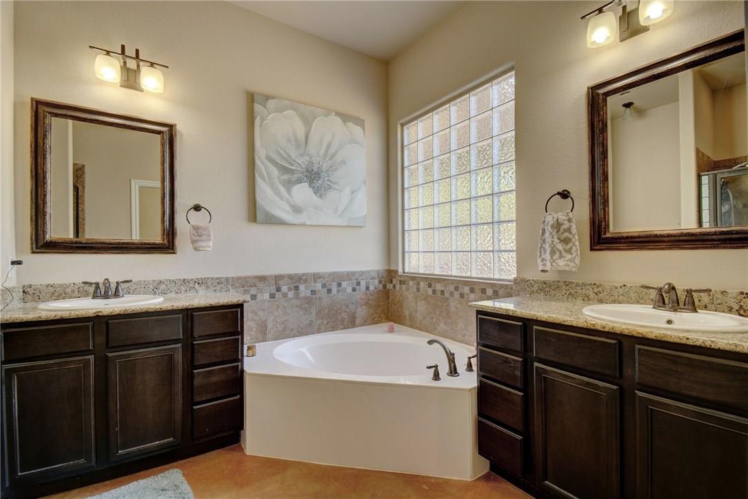 177 Mamalu Dr Property Photo 21