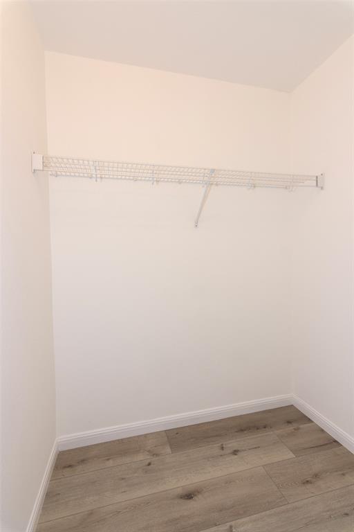 915 Churchill Farms Dr Property Photo 25