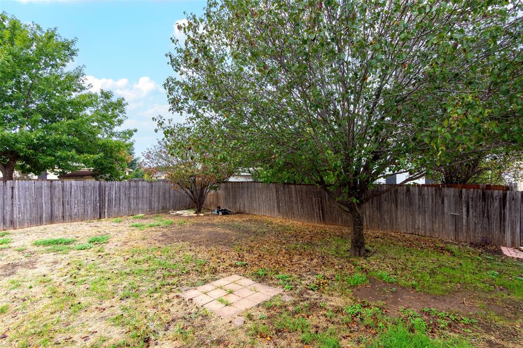 915 Churchill Farms Dr Property Photo 37