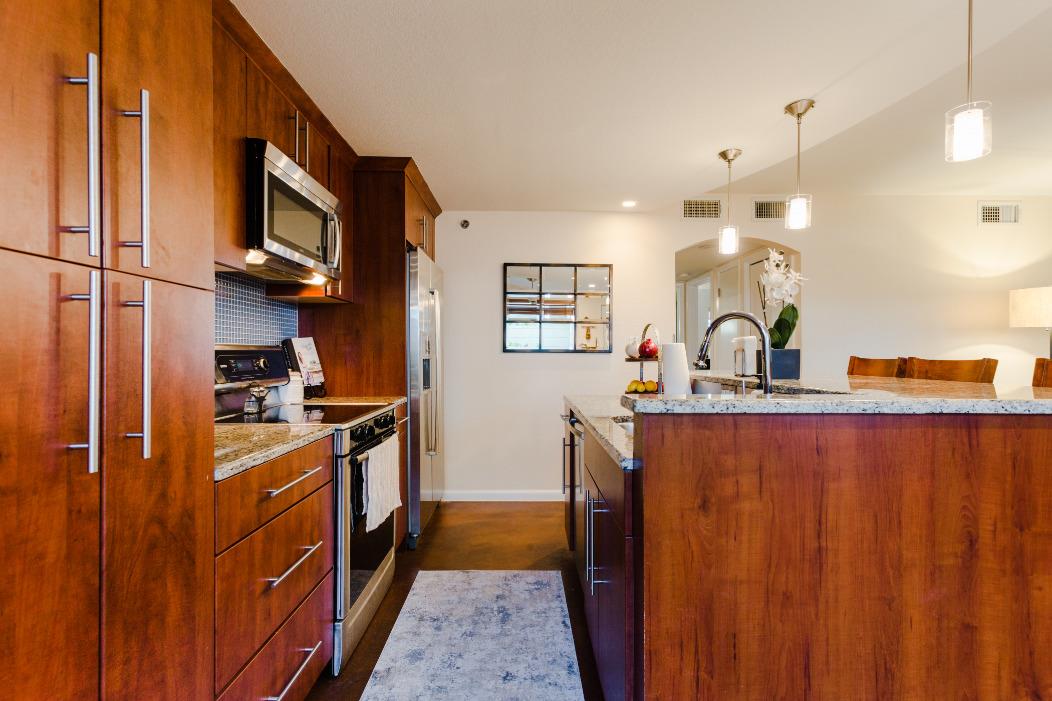 41 Waller St #103 Property Photo 1