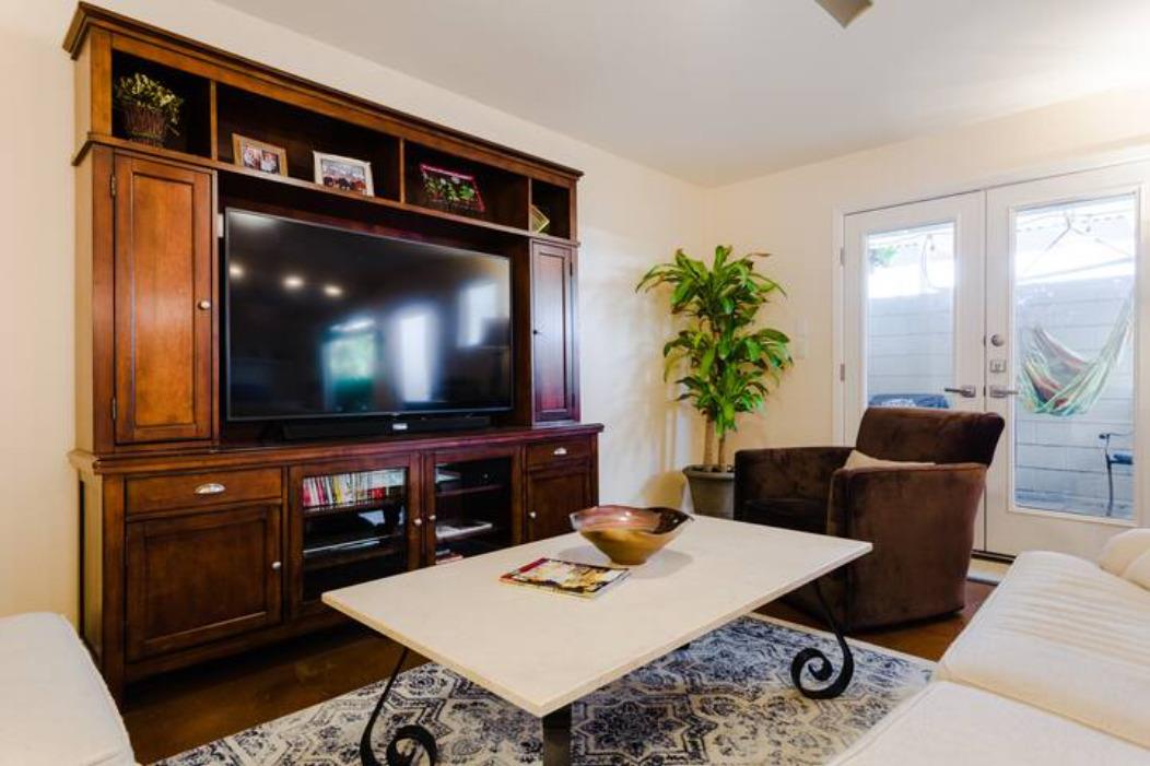 41 Waller St #103 Property Photo 3