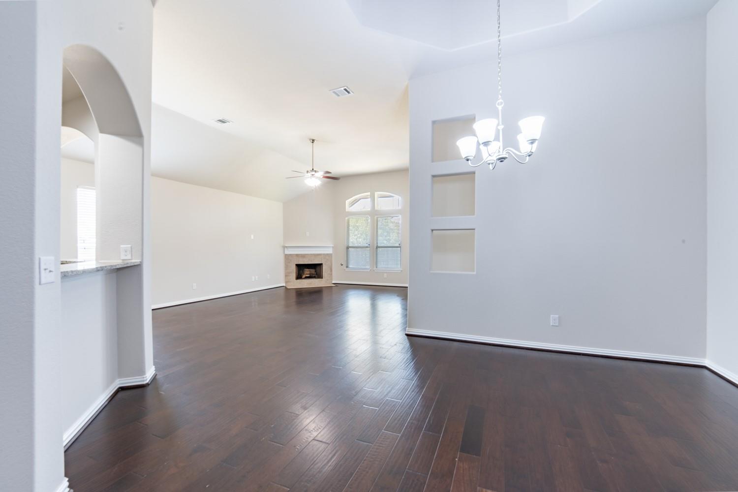 8258 Arezzo Dr Property Photo 12