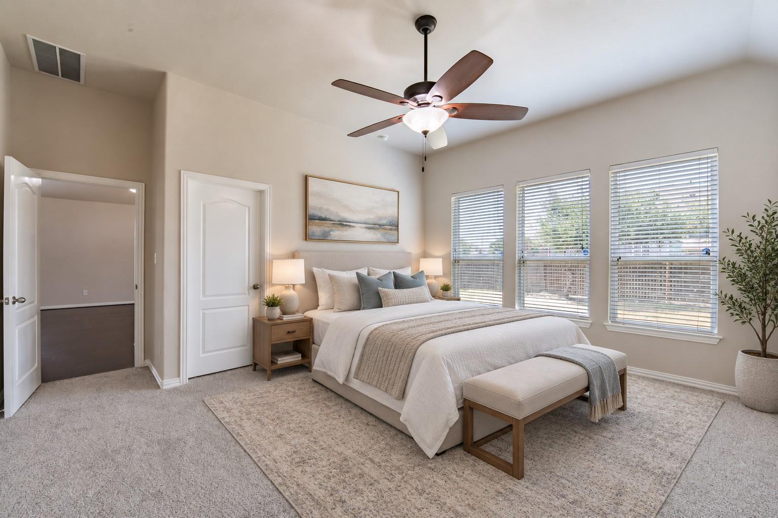 8258 Arezzo Dr Property Photo 17