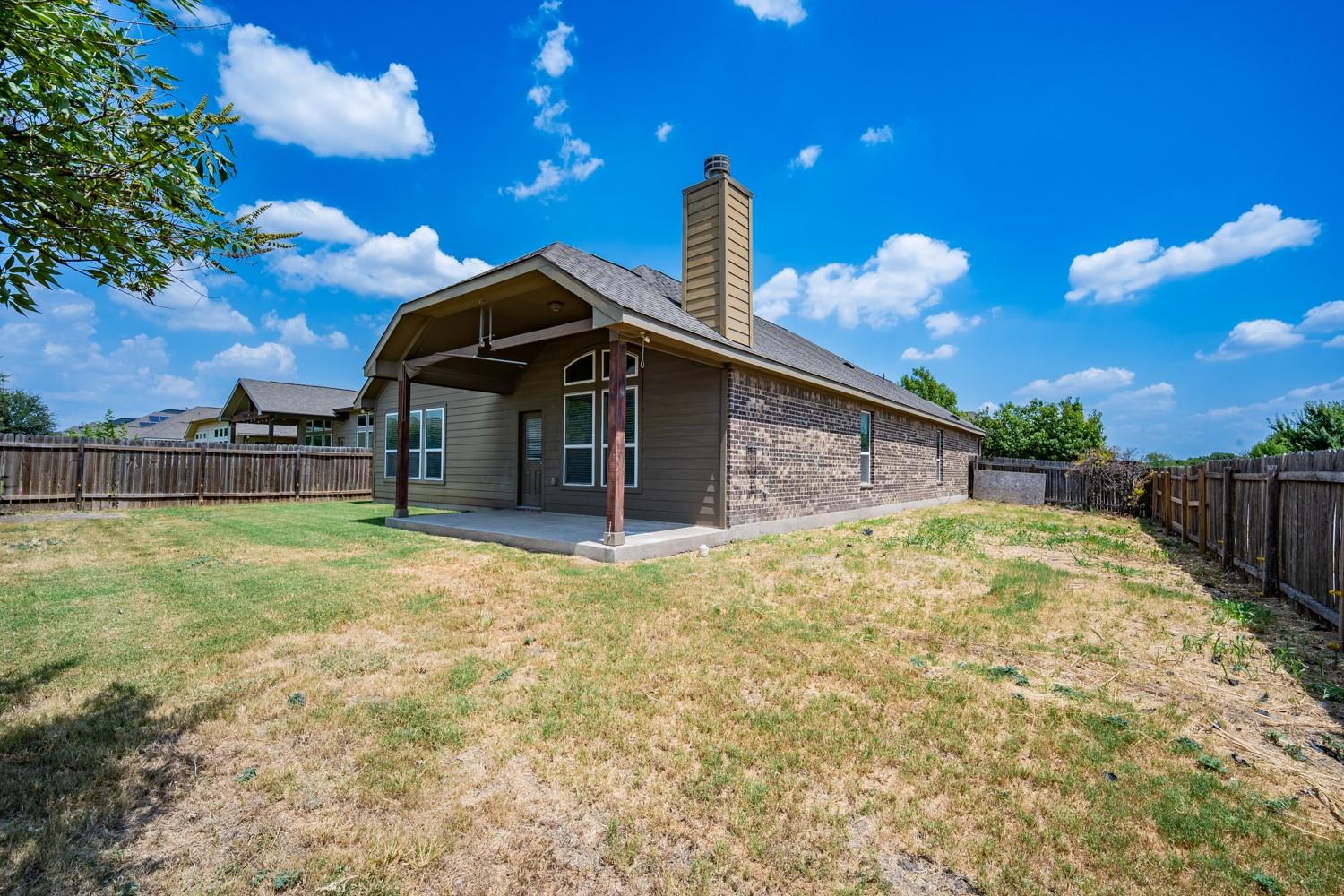 8258 Arezzo Dr Property Photo 30