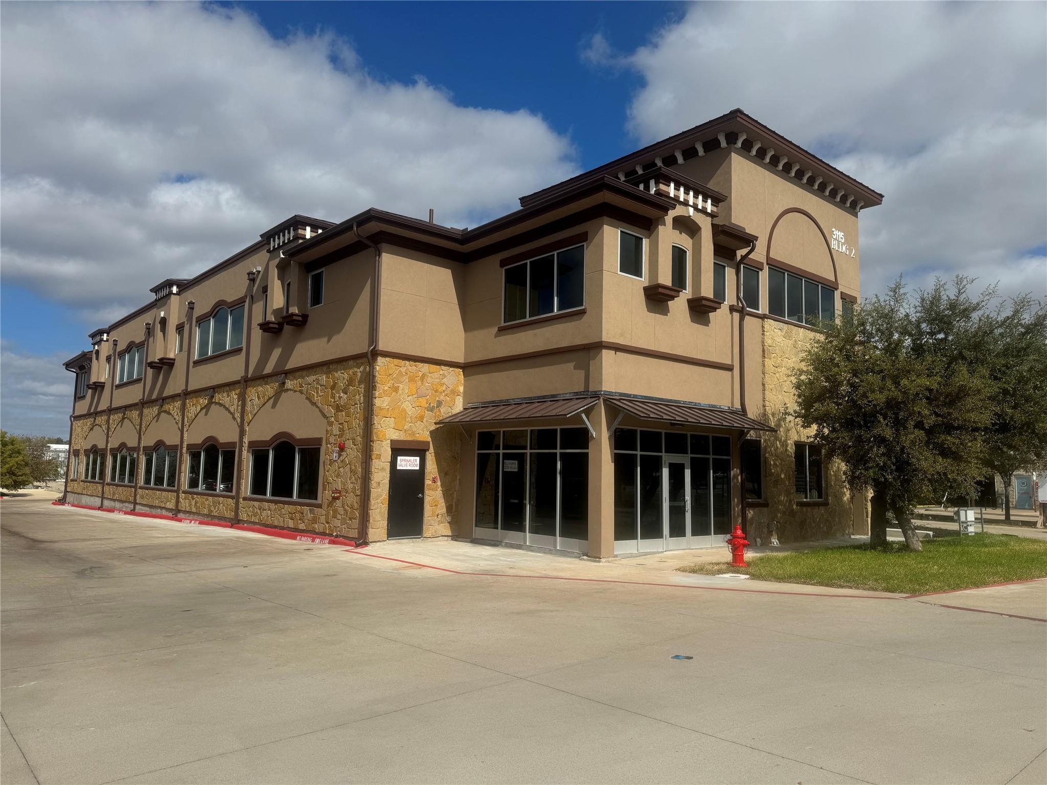 3115 Kenai Dr #bldg 2 Property Photo 1