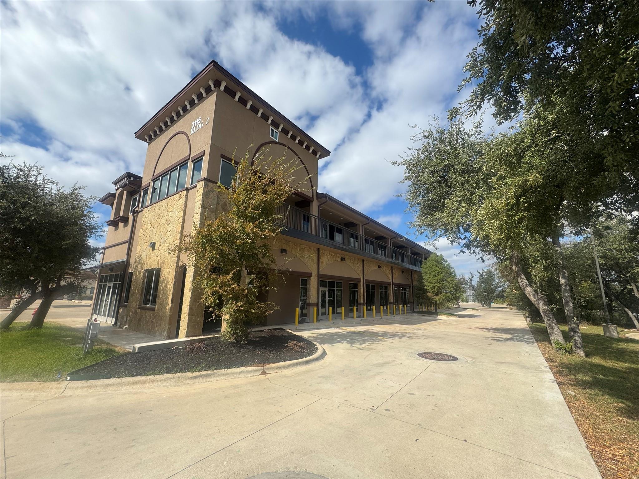 3115 Kenai Dr #bldg 2 Property Photo 4