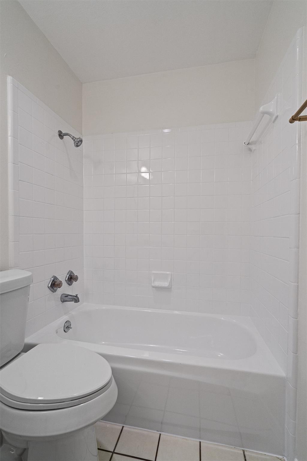 2907 Pearl St #102 Property Photo 16