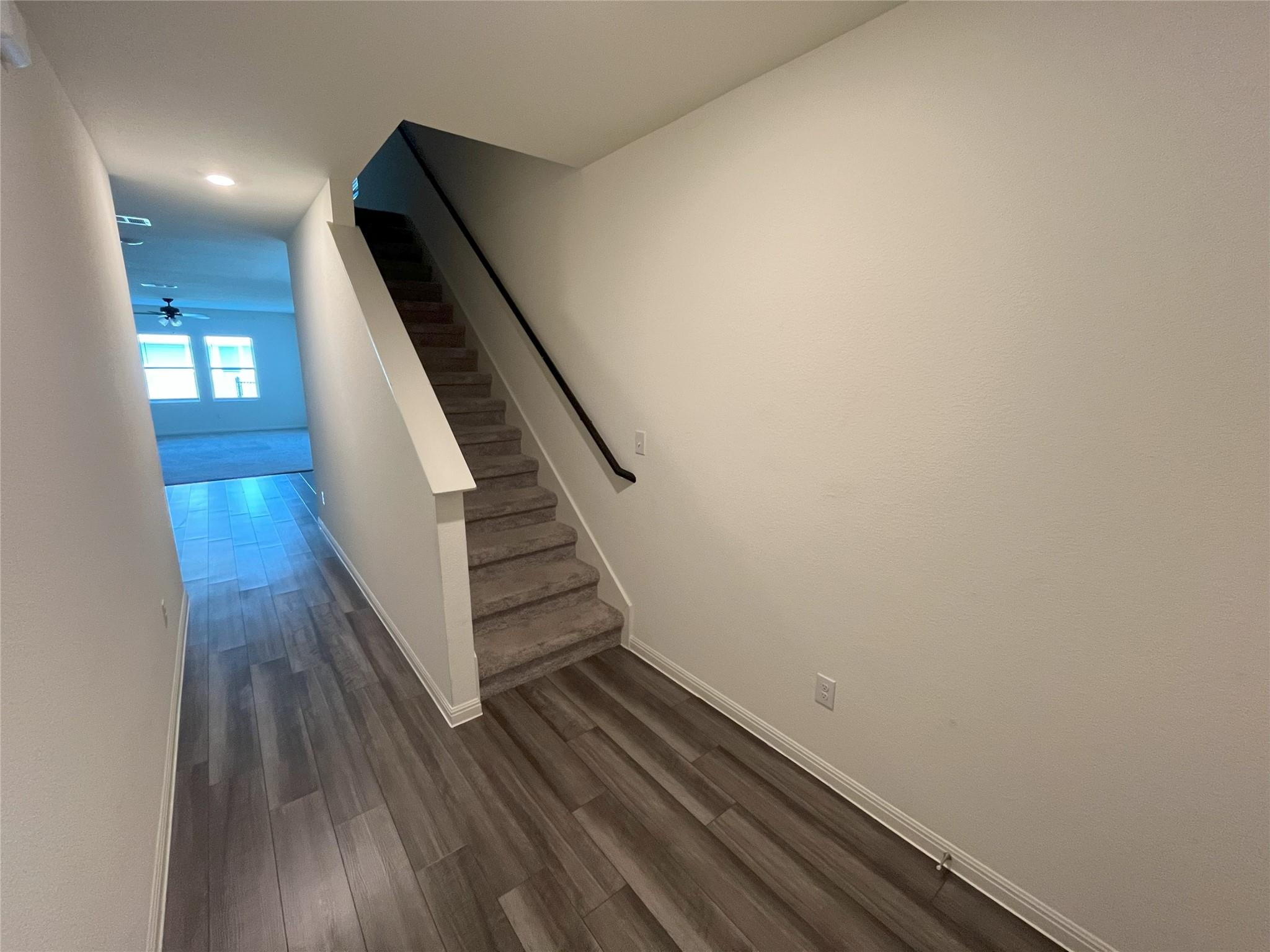 215 Light Timber Rd Property Photo 3