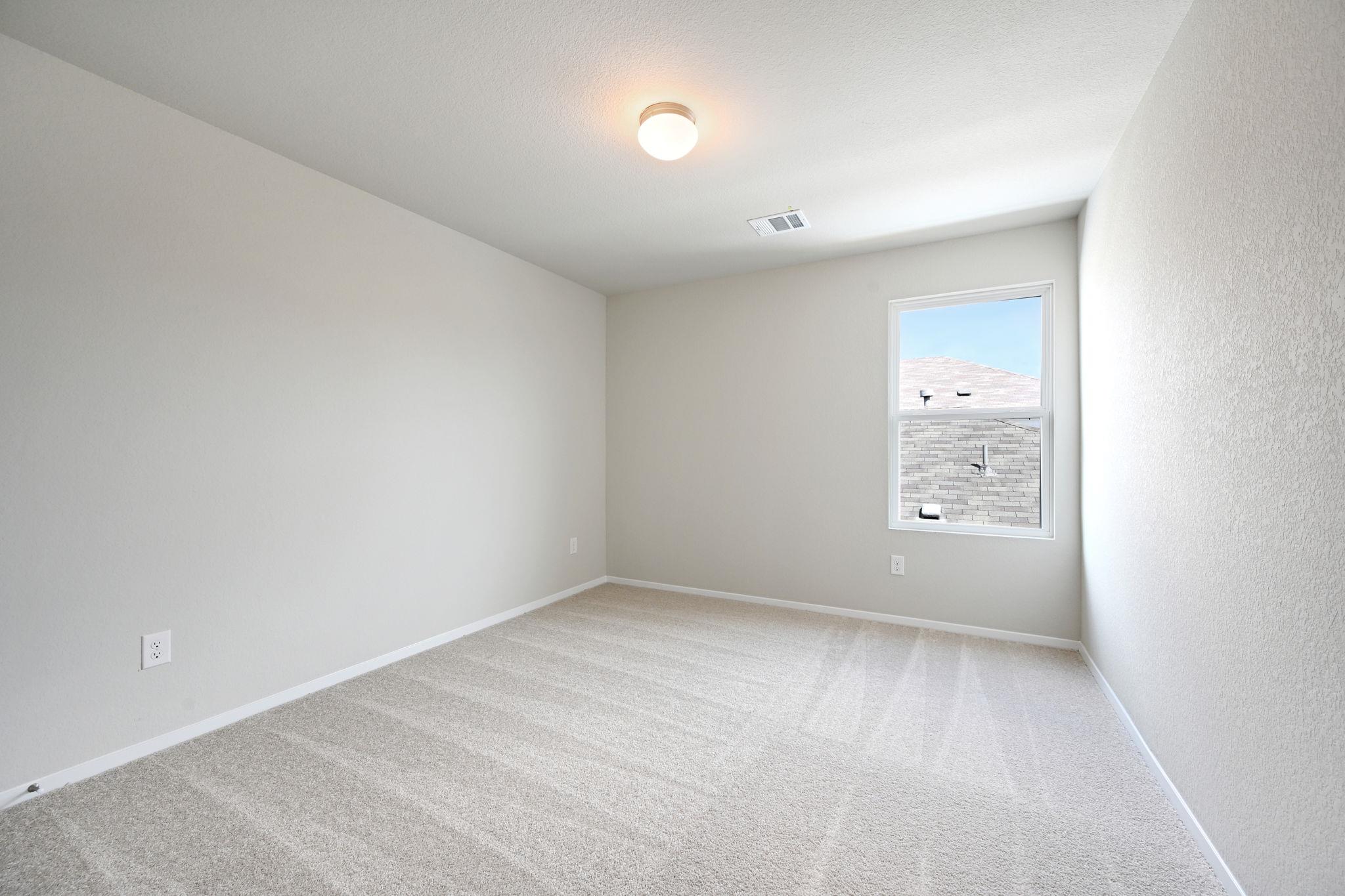 319 Jade St Property Photo 24