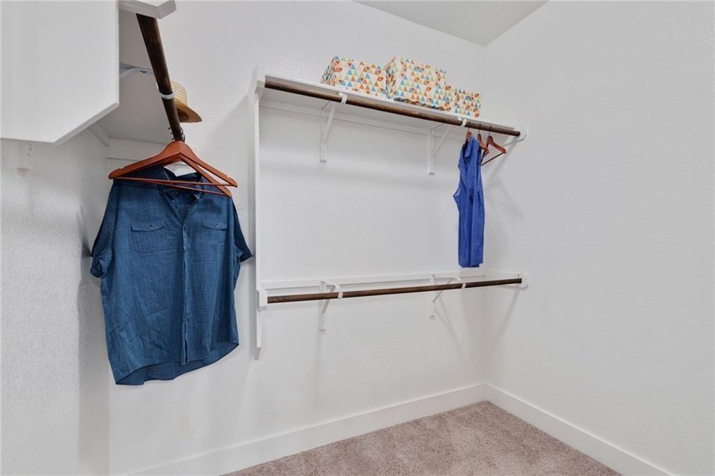 9507 Gynerium Dr Property Photo 19