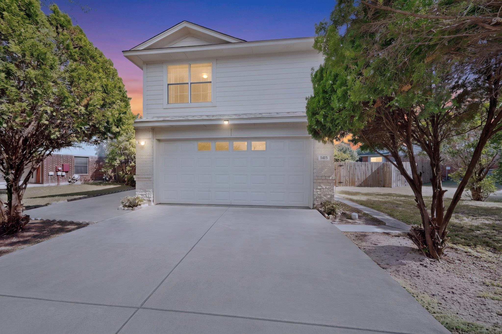 1415 MISS ALLISONS Way Property Photo 1