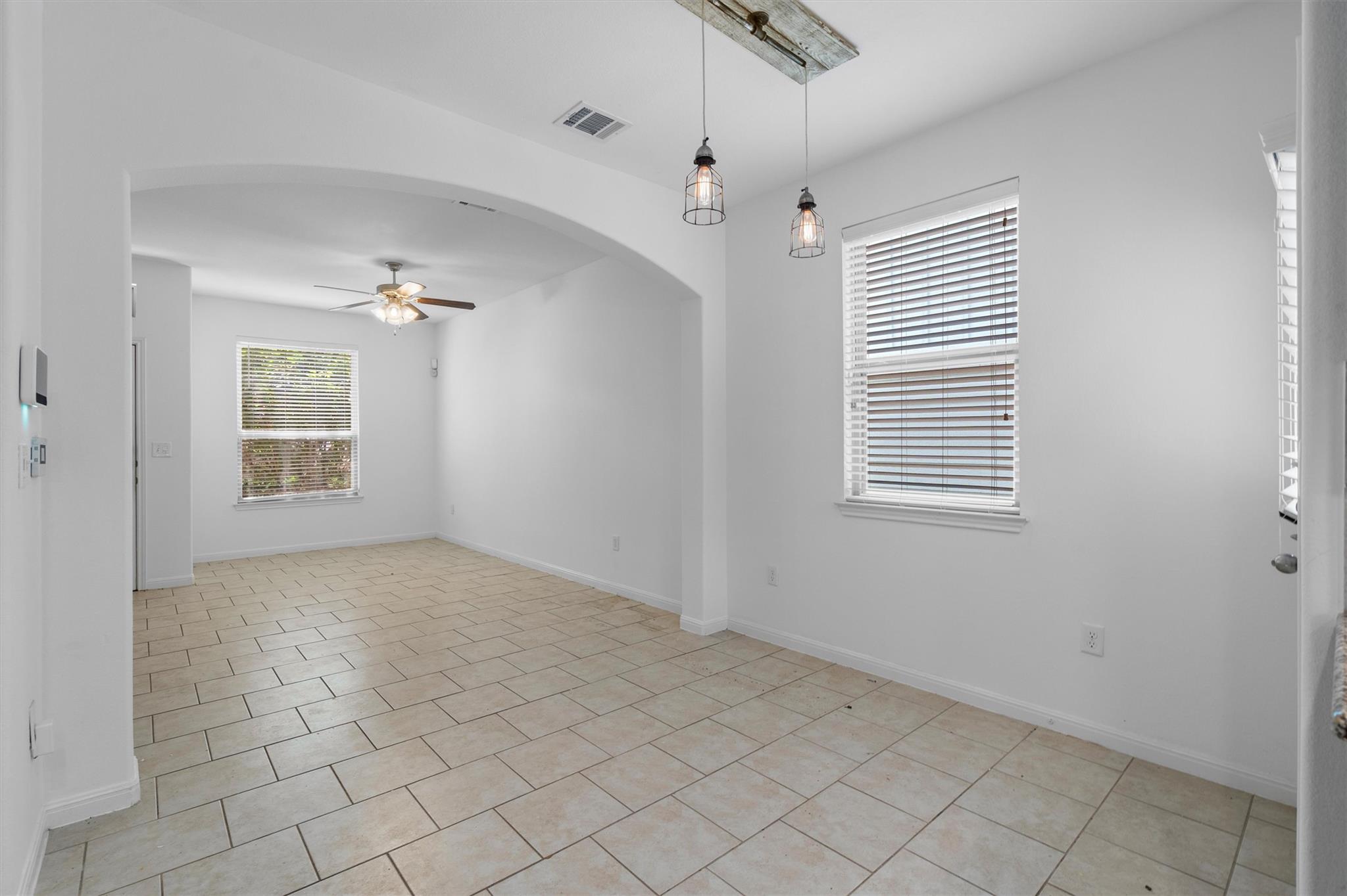 5416 Juniper Junction Ln Property Photo 7