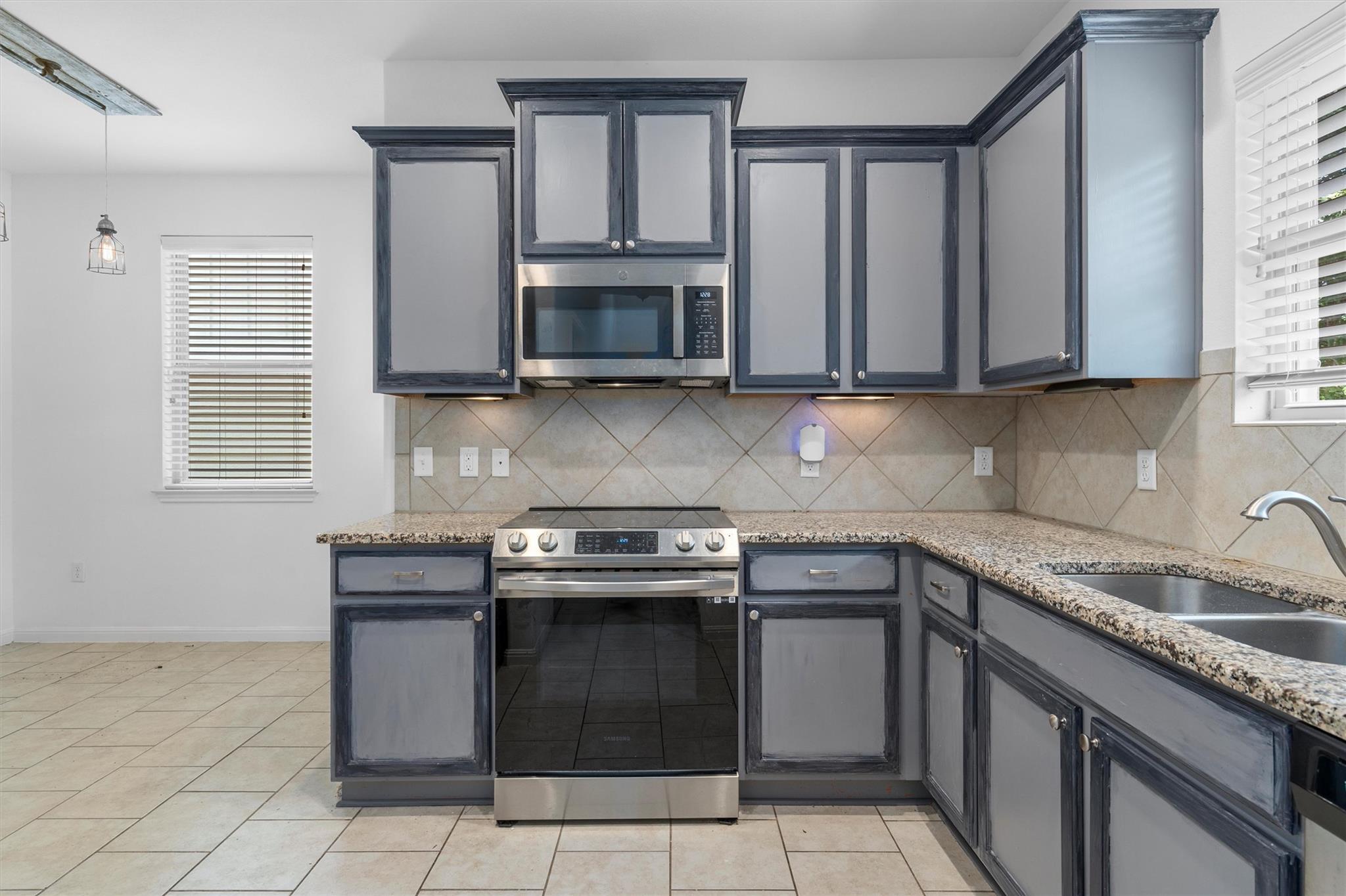 5416 Juniper Junction Ln Property Photo 8