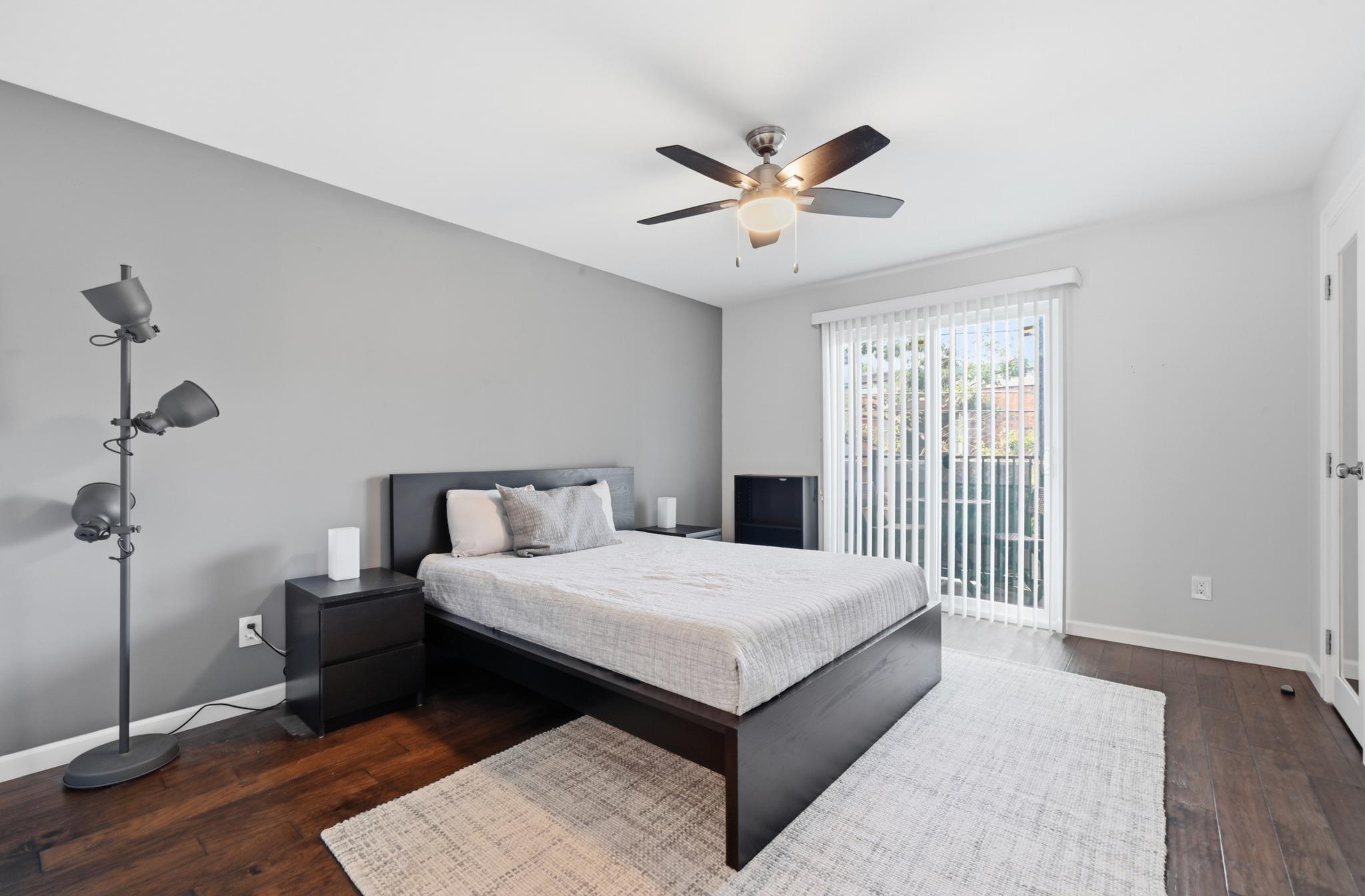 3110 Red River St #d-211 Property Photo 11