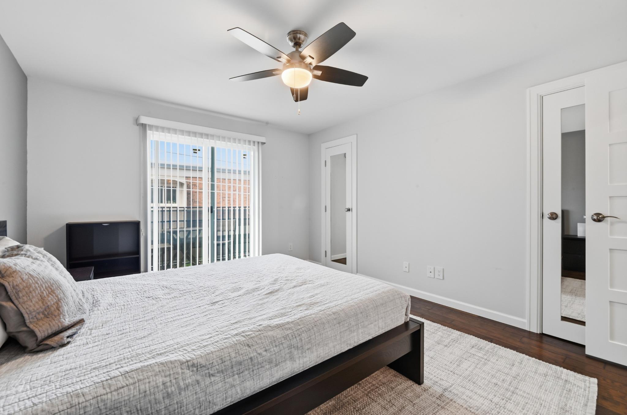 3110 Red River St #d-211 Property Photo 12