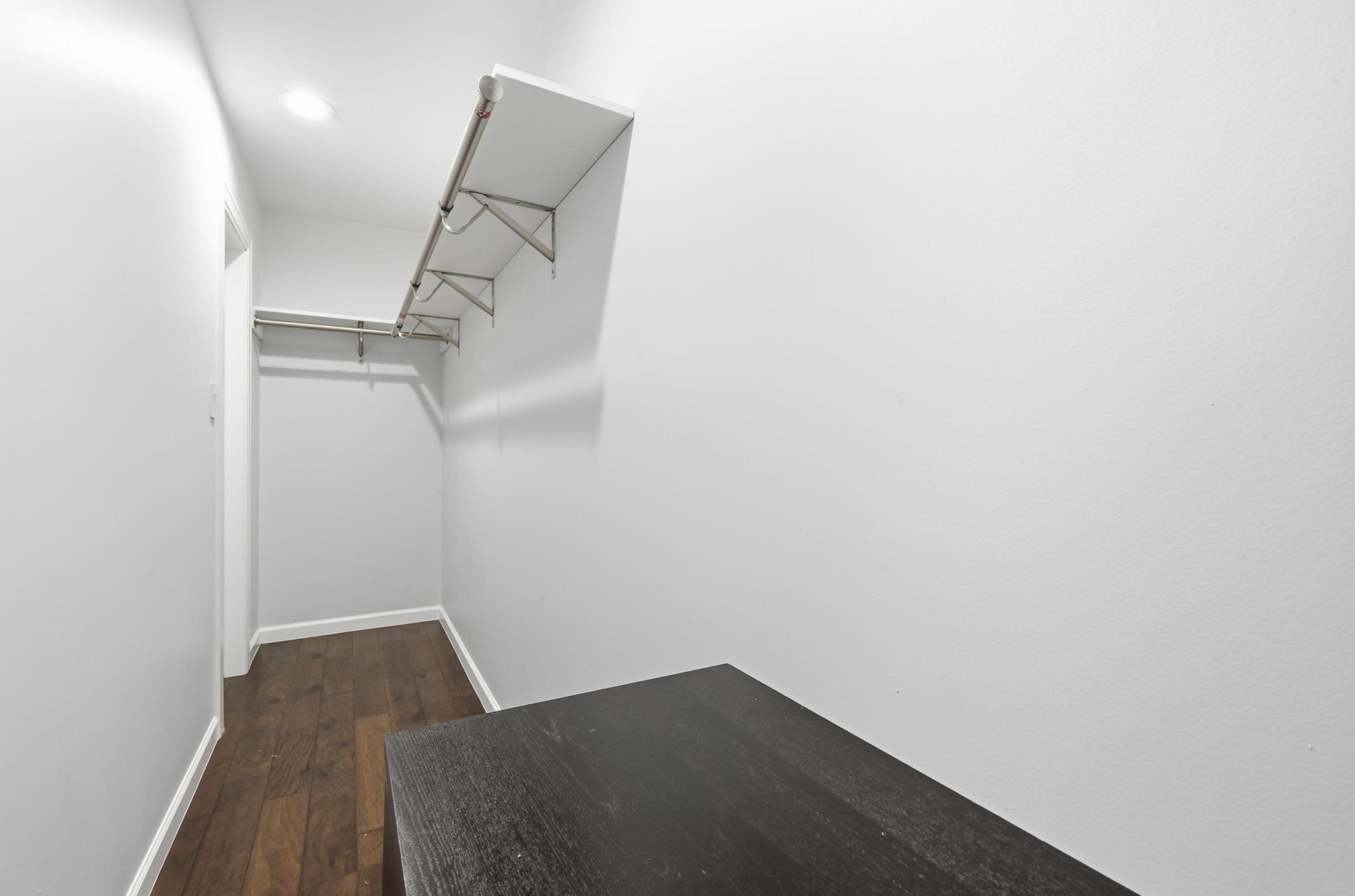 3110 Red River St #d-211 Property Photo 16