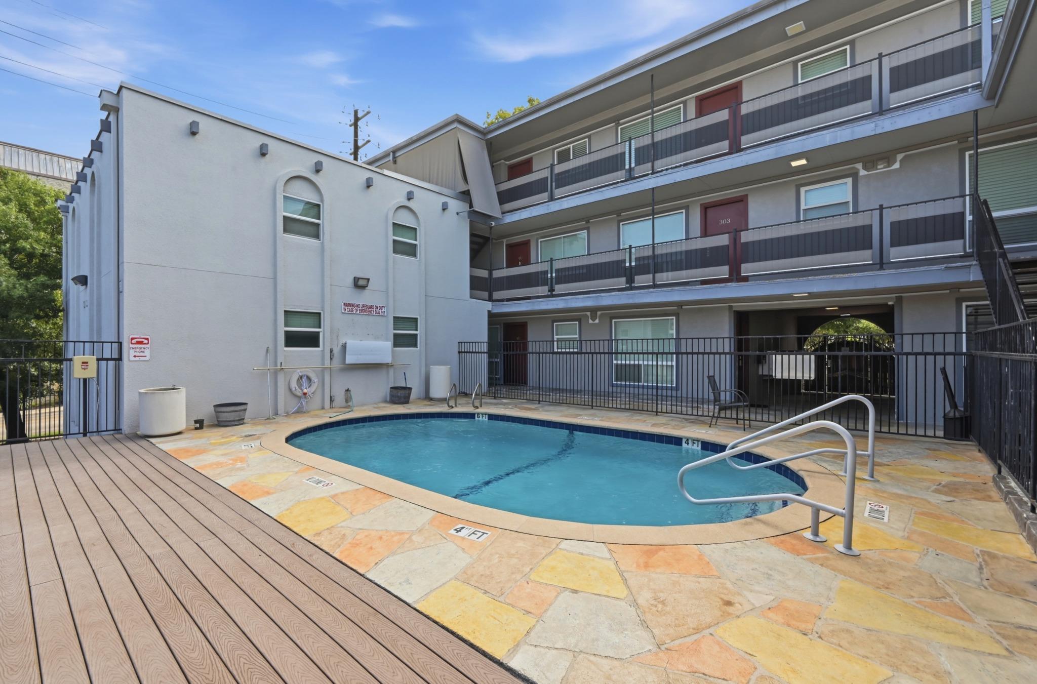 3110 Red River St #d-211 Property Photo 21