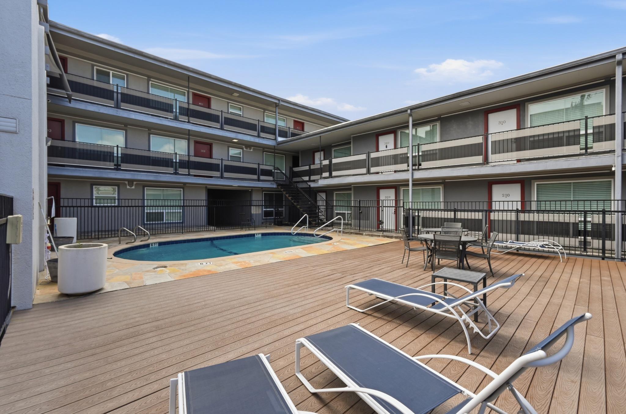 3110 Red River St #d-211 Property Photo 22