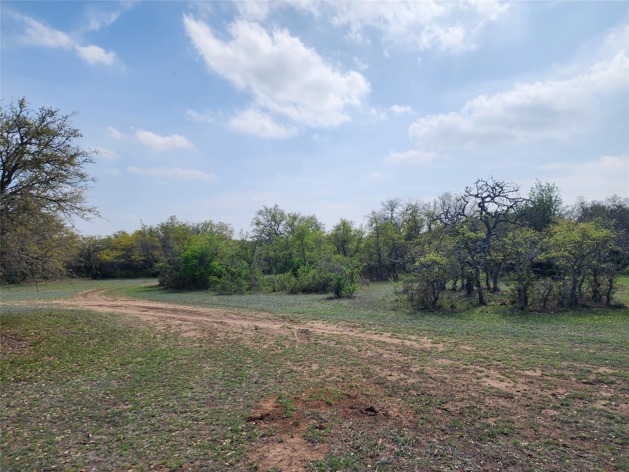 212 Oak Glen Ln Property Photo 17