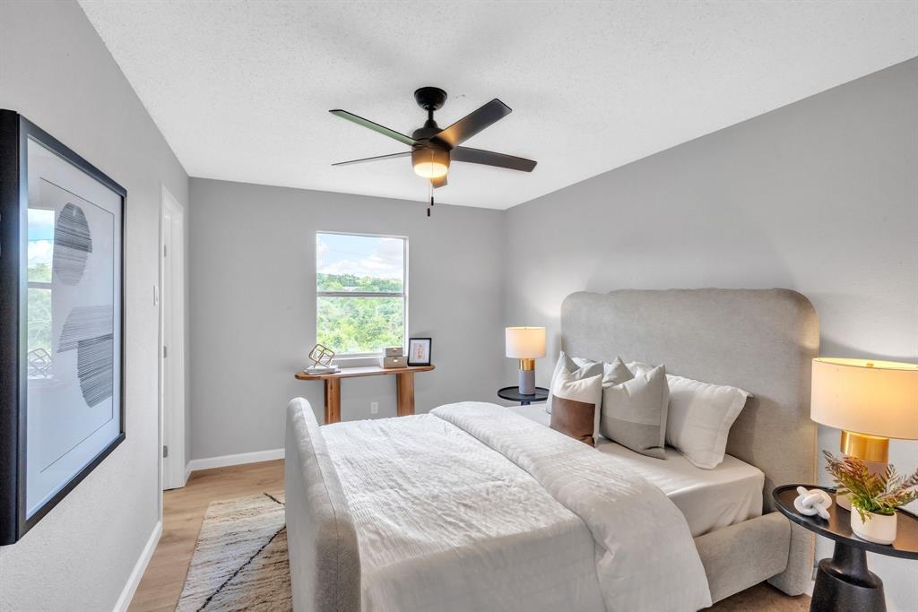 6914 Rifle Bnd #a Property Photo 9